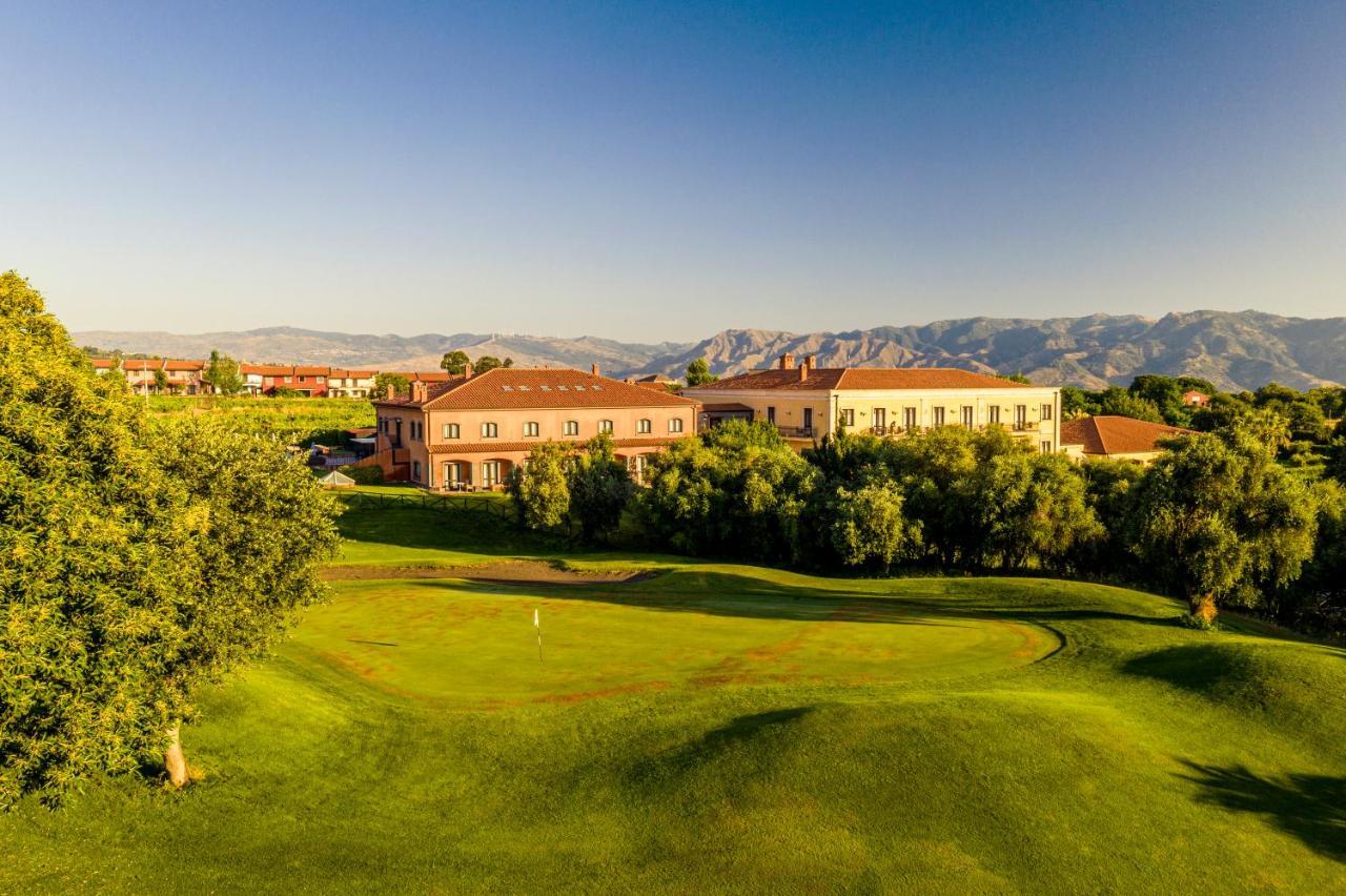 Picciolo Etna Golf & Spa, Curio Collection By Hilton Hotel Castiglione De Sicilia