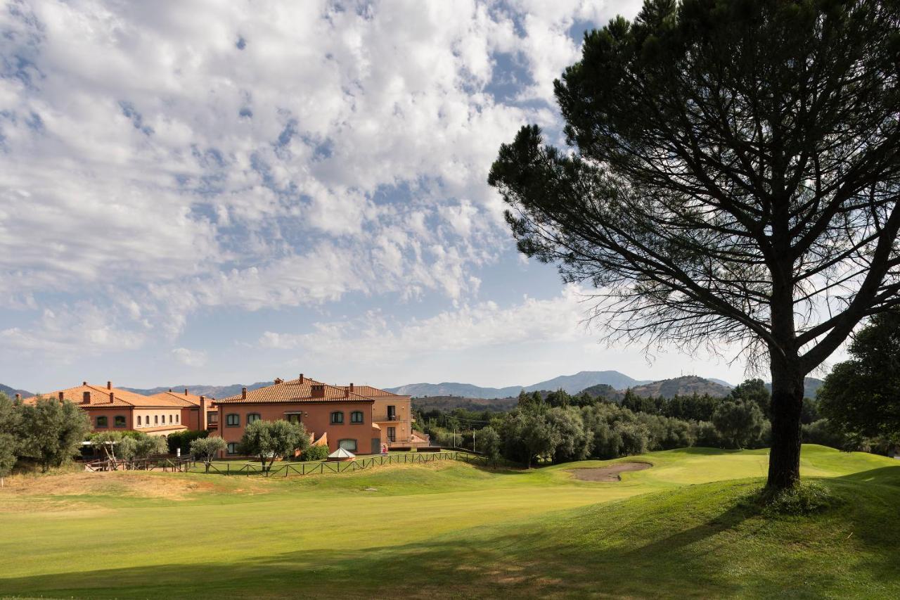 Picciolo Etna Golf & Spa, Curio Collection By Hilton 4*